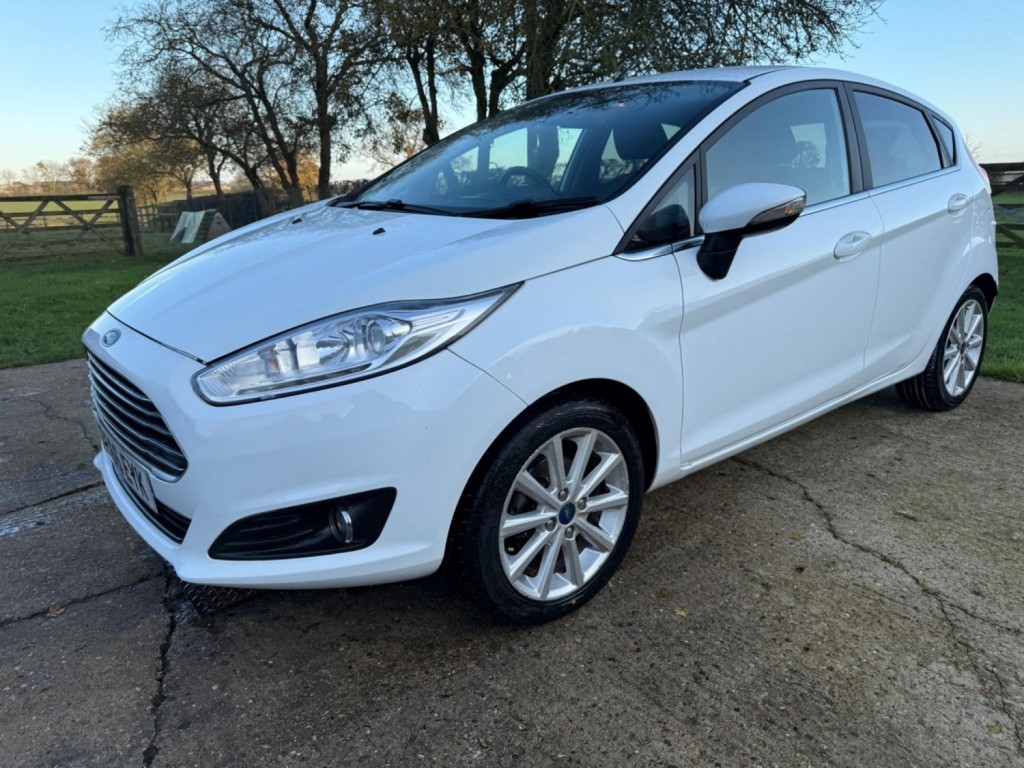 View FORD FIESTA 1.5 TDCi Titanium Euro 6 5dr