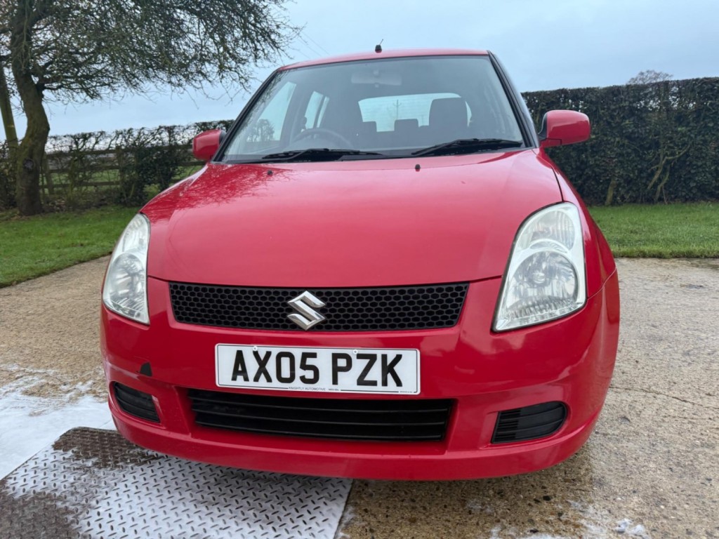 View SUZUKI SWIFT 1.3 GL 5dr