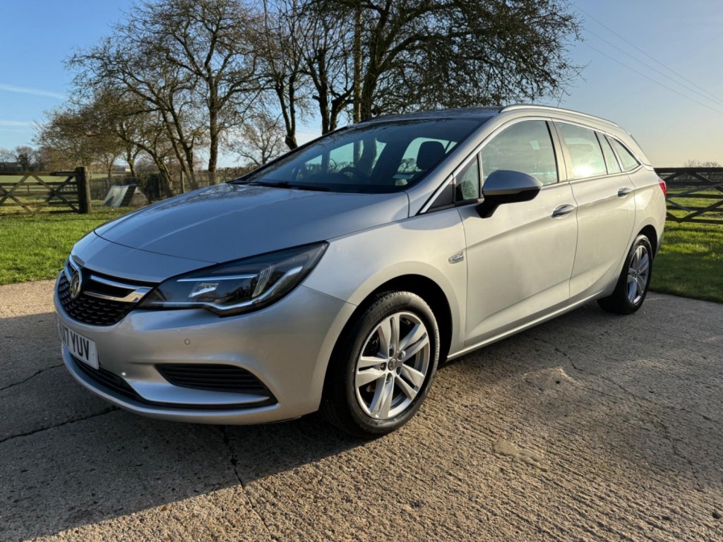 View VAUXHALL ASTRA 1.6 CDTi ecoFLEX Design Sports Tourer Euro 6 (s/s) 5dr