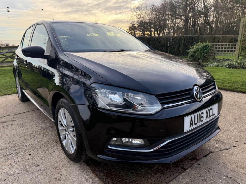 View VOLKSWAGEN POLO 1.2 TSI BlueMotion Tech SE Euro 6 (s/s) 5dr