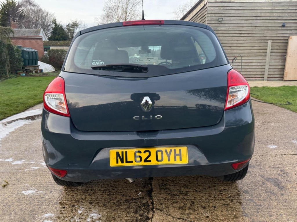 RENAULT CLIO