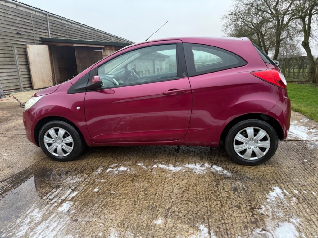 FORD KA