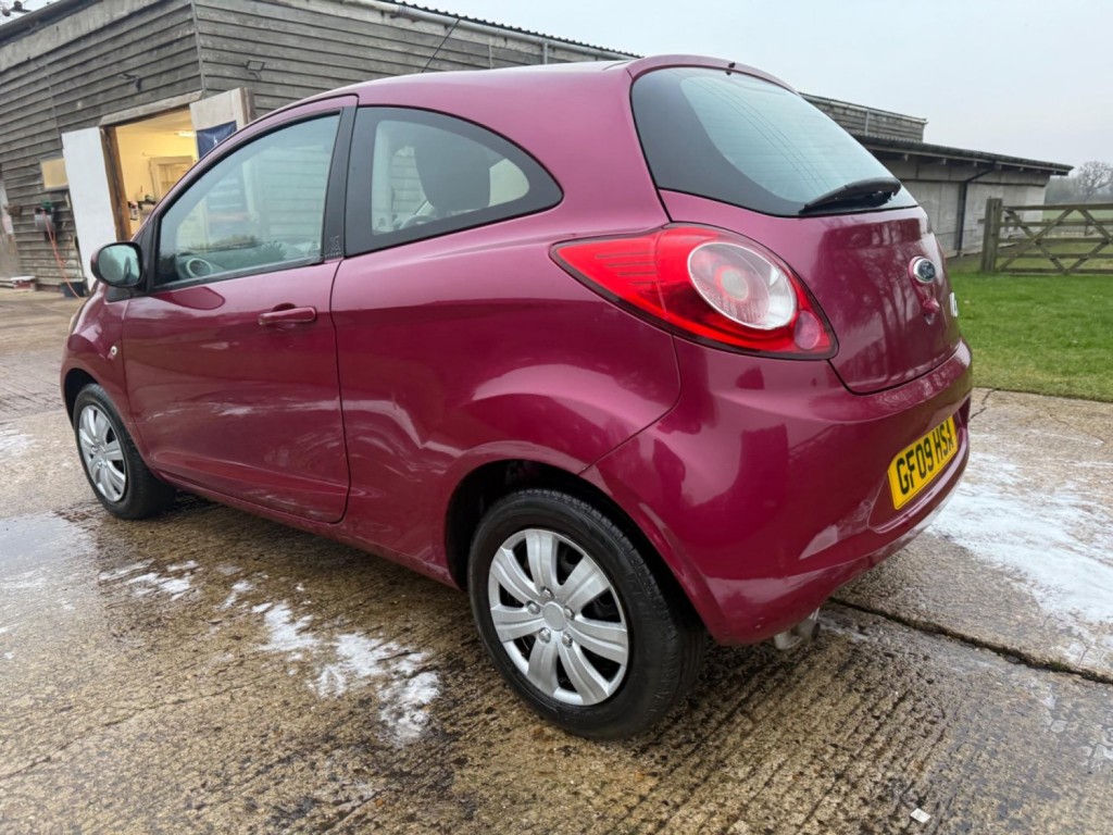 FORD KA
