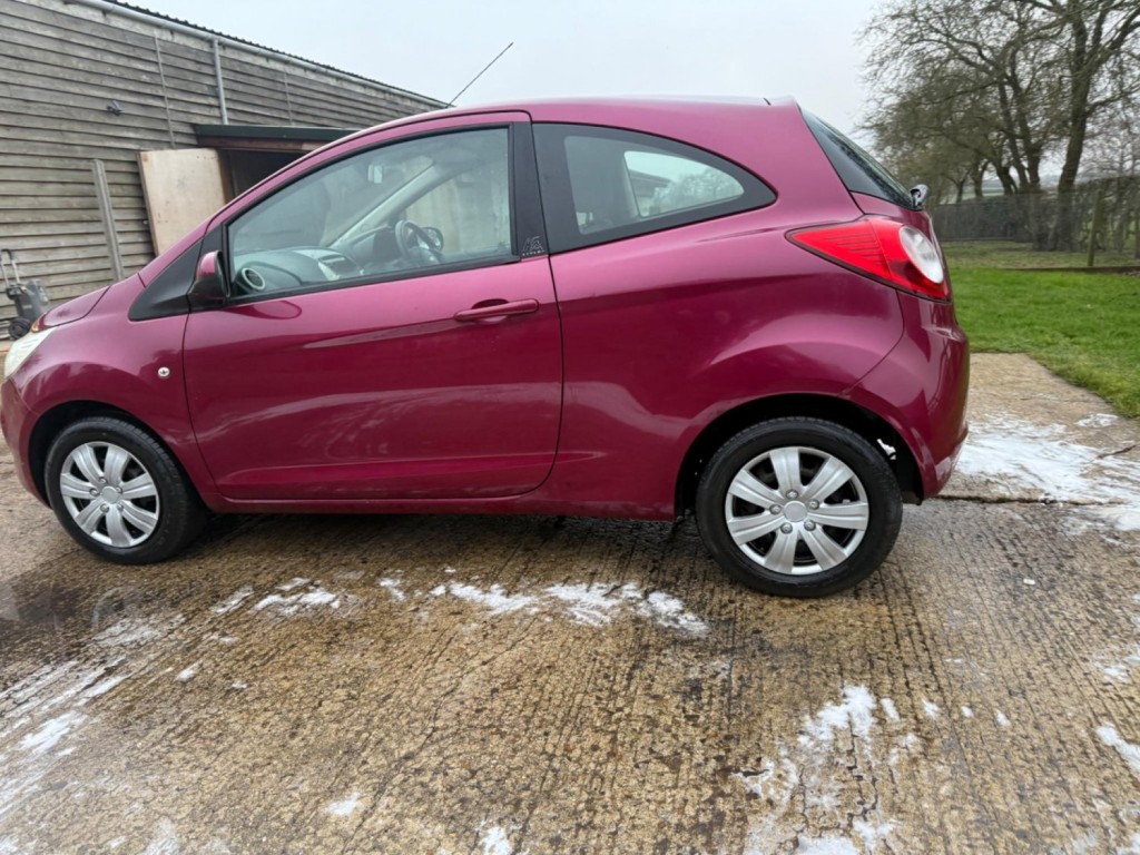 FORD KA