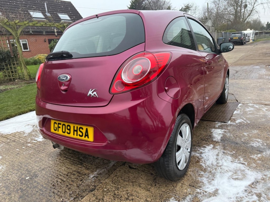 FORD KA
