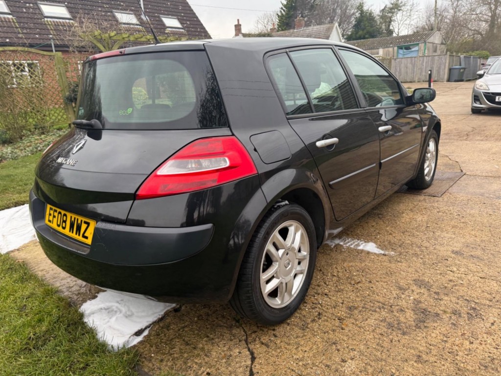 RENAULT MEGANE