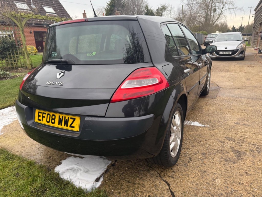 RENAULT MEGANE