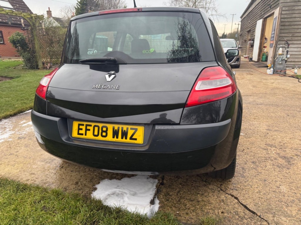 RENAULT MEGANE