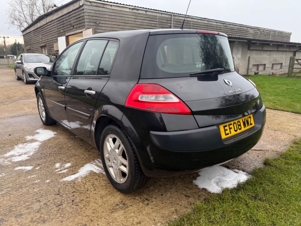RENAULT MEGANE