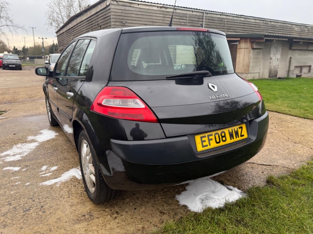 RENAULT MEGANE