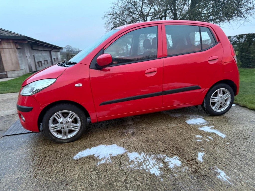 HYUNDAI I10
