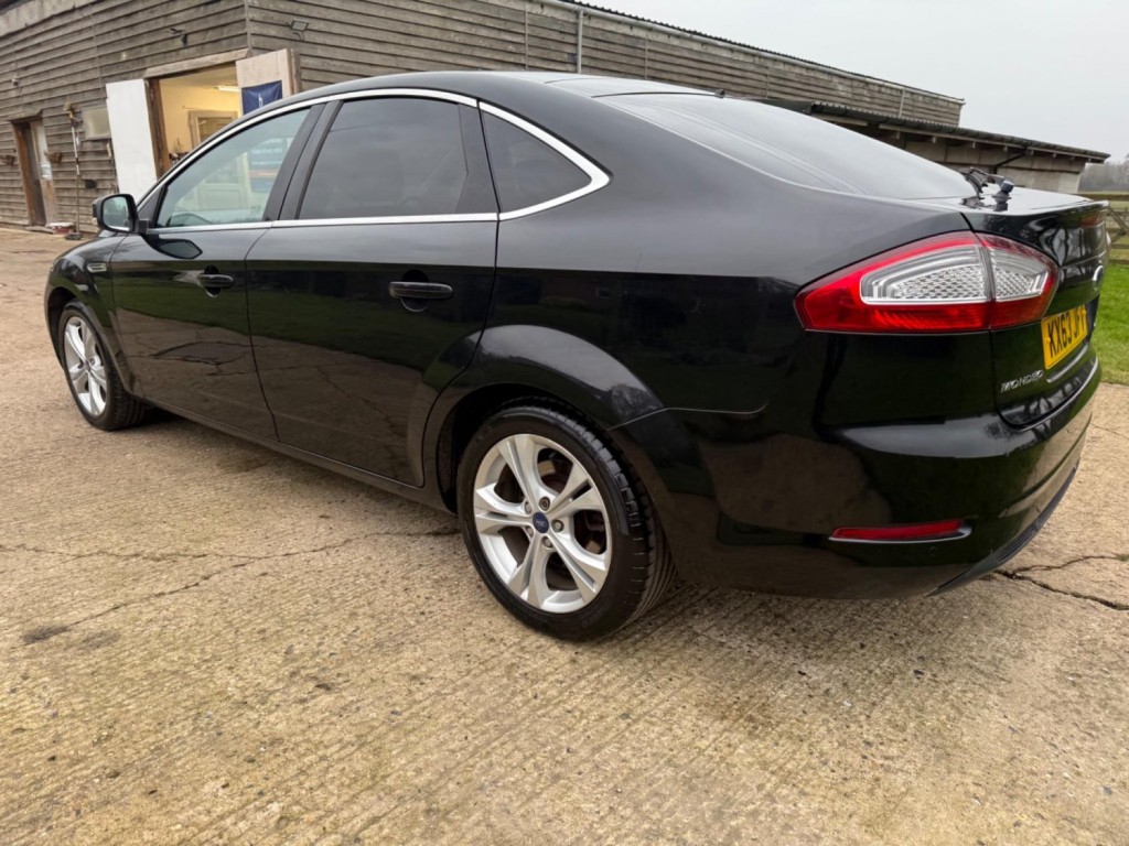 FORD MONDEO