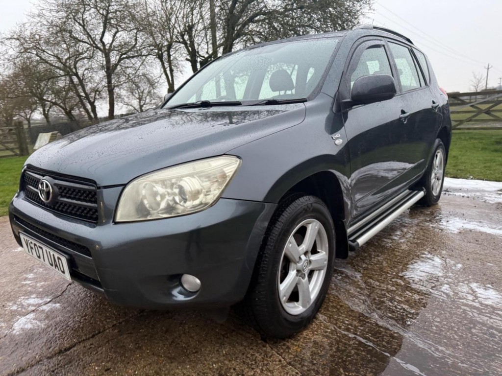 TOYOTA RAV4