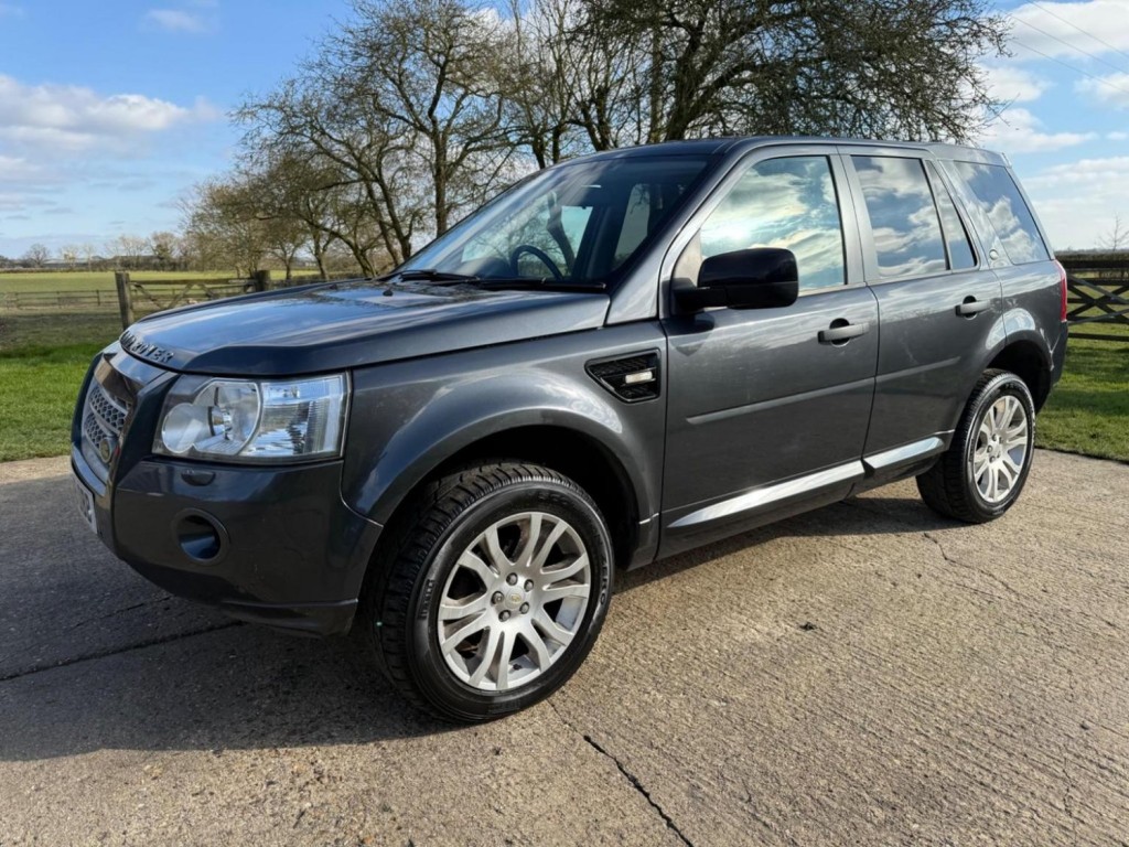 View LAND ROVER FREELANDER 2 2.2 TD4 HSE Auto 4WD Euro 4 5dr
