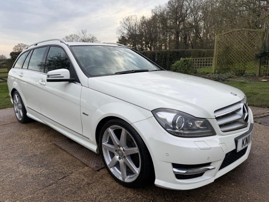 View MERCEDES-BENZ C CLASS 2.1 C220 CDI BlueEfficiency Sport Euro 5 (s/s) 5dr