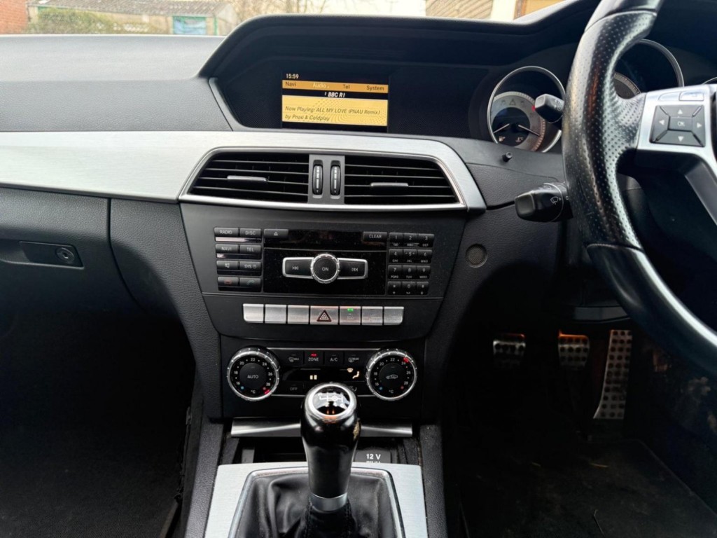 MERCEDES-BENZ C CLASS