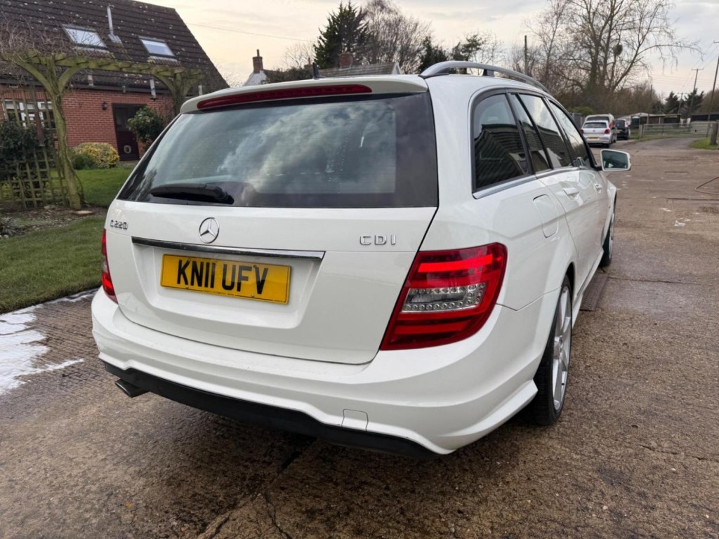 MERCEDES-BENZ C CLASS