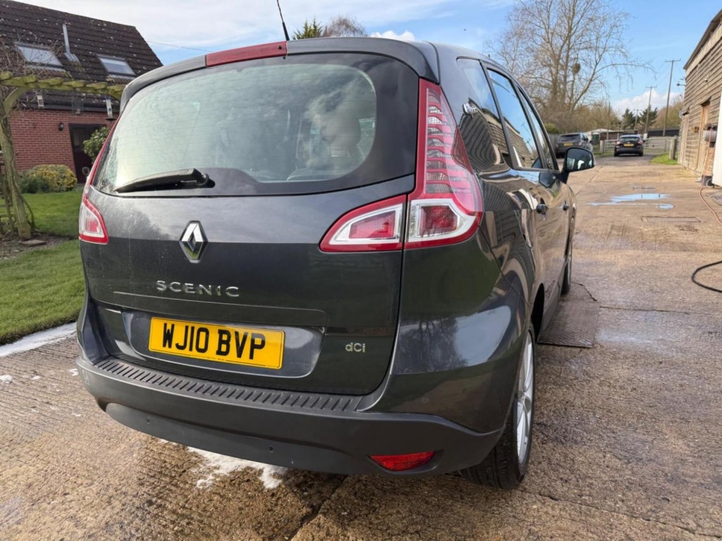 RENAULT SCENIC