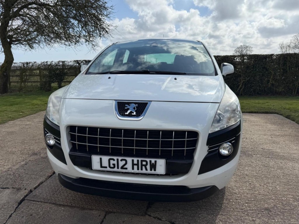 View PEUGEOT 3008 1.6 HDi Active Euro 5 5dr