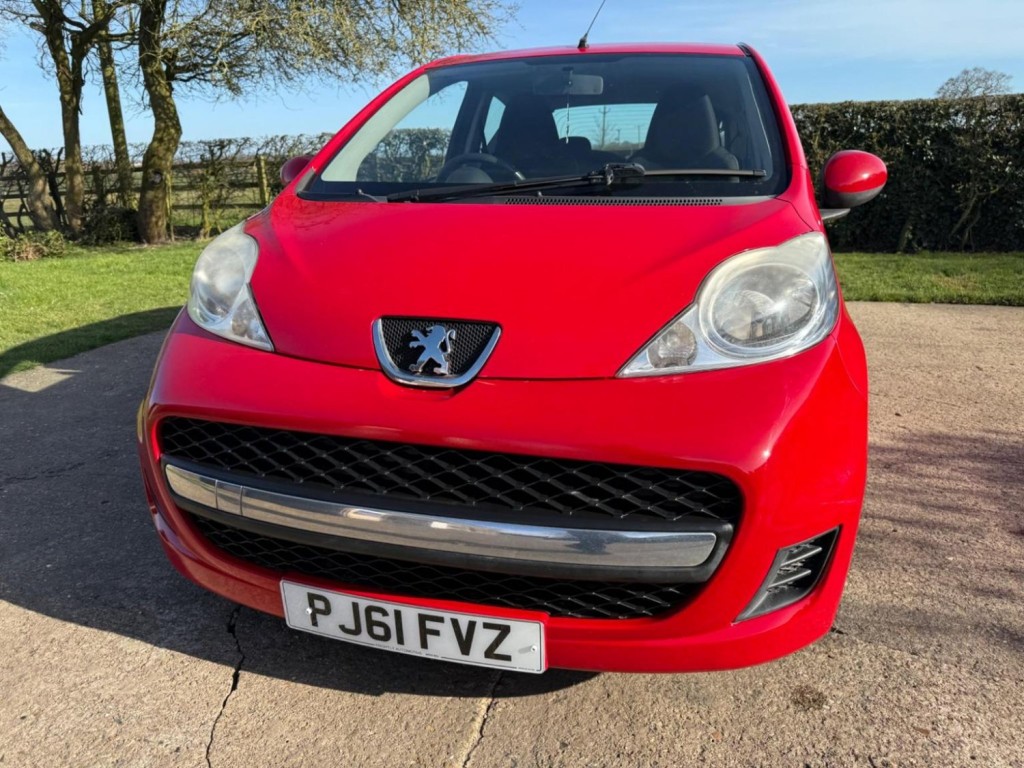 View PEUGEOT 107 1.0 12V Urban Euro 5 3dr