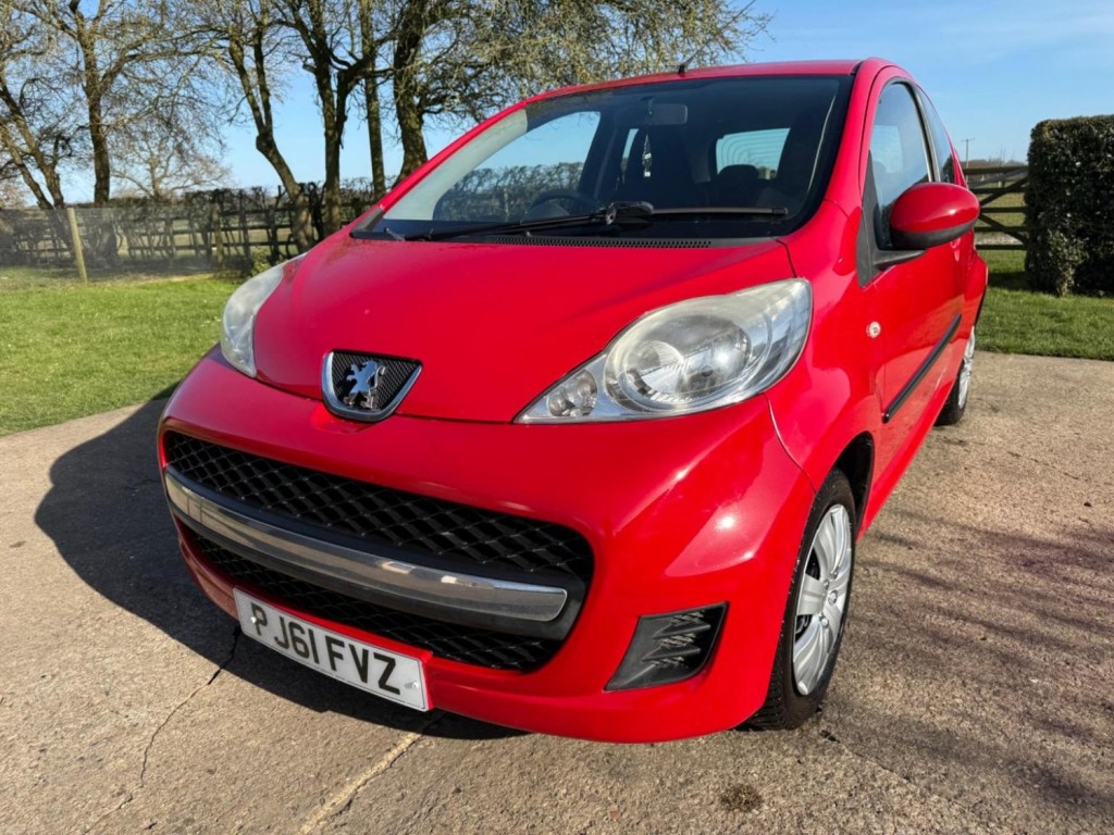 View PEUGEOT 107 1.0 12V Urban Euro 5 3dr