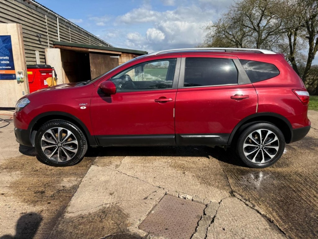 NISSAN QASHQAI+2