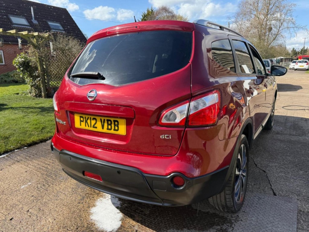 NISSAN QASHQAI+2