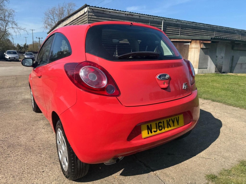 FORD KA