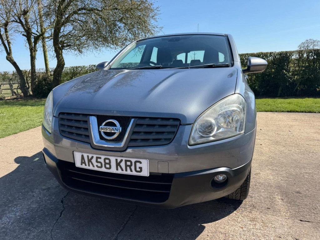 View NISSAN QASHQAI 2.0 Acenta CVT 5dr