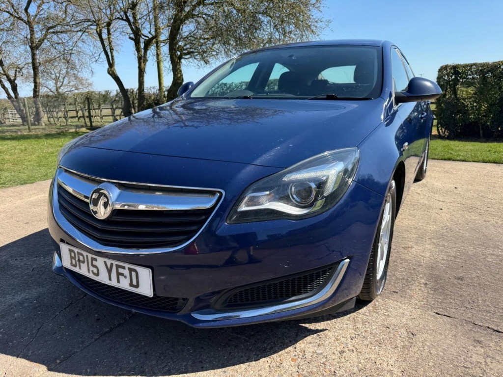 VAUXHALL INSIGNIA