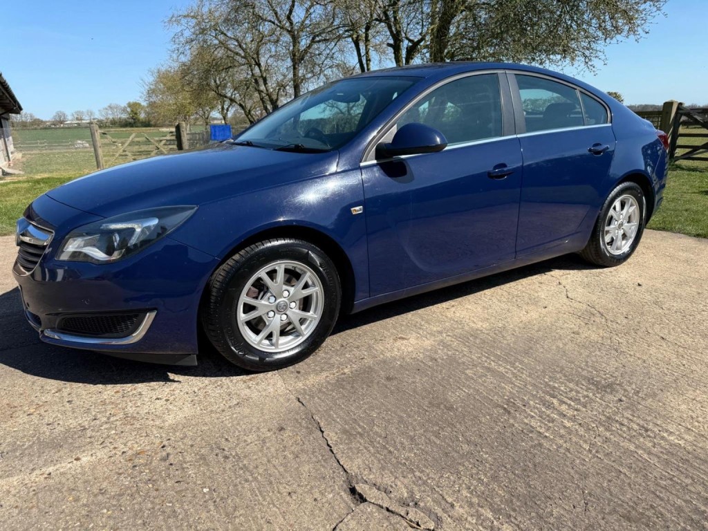 View VAUXHALL INSIGNIA 2.0 CDTi ecoFLEX Design Nav Euro 5 (s/s) 5dr