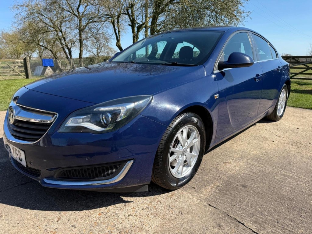 VAUXHALL INSIGNIA