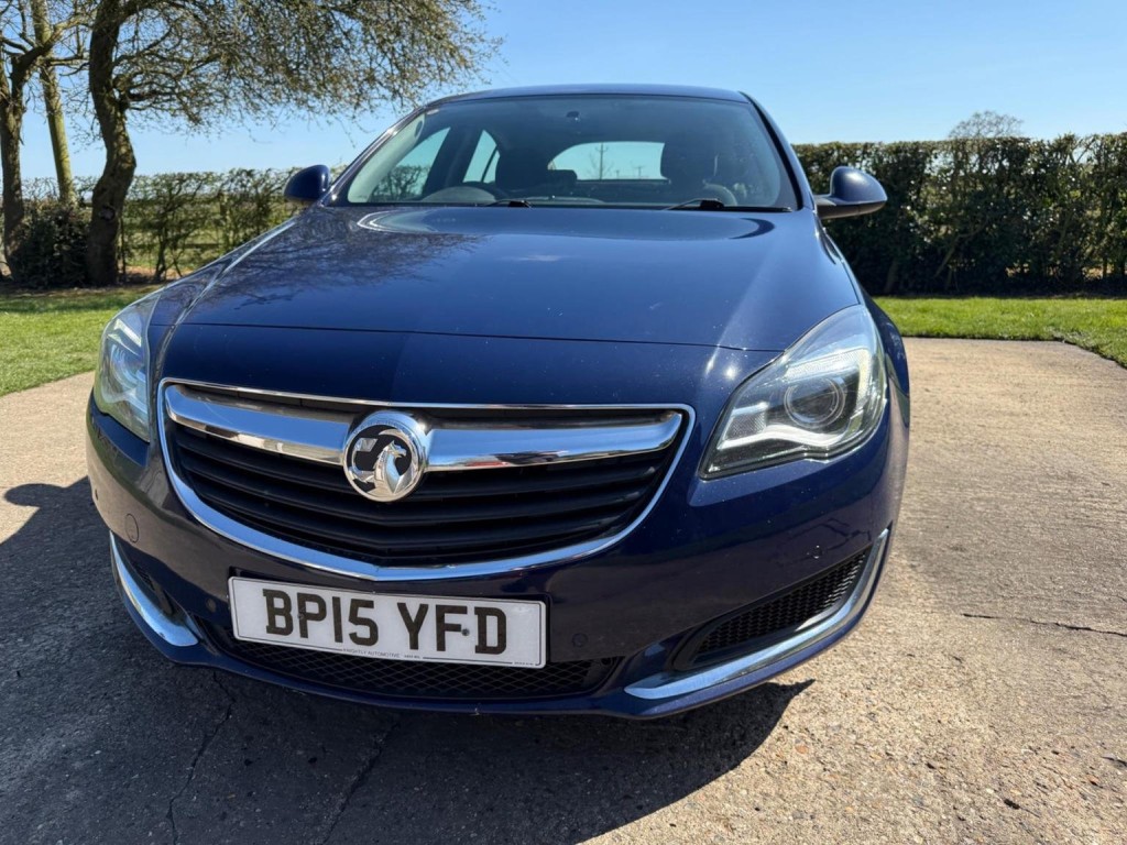 View VAUXHALL INSIGNIA 2.0 CDTi ecoFLEX Design Nav Euro 5 (s/s) 5dr