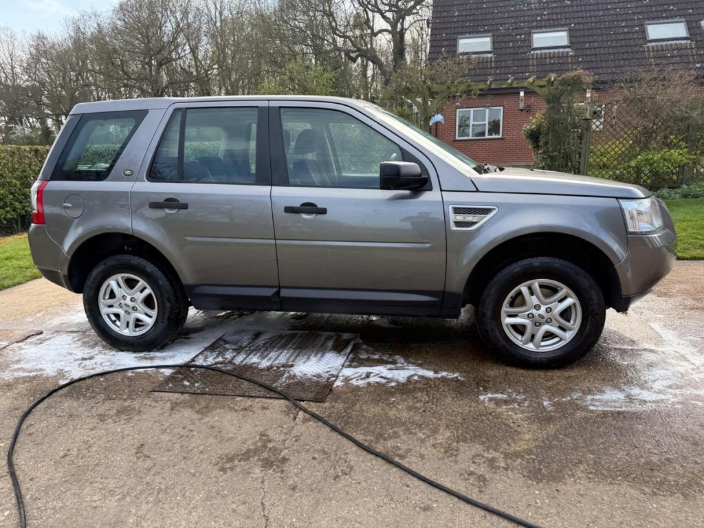 LAND ROVER FREELANDER 2