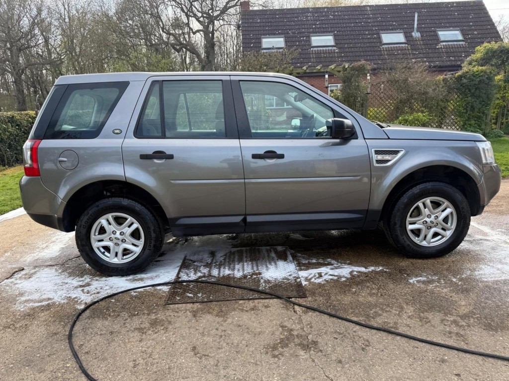 LAND ROVER FREELANDER 2