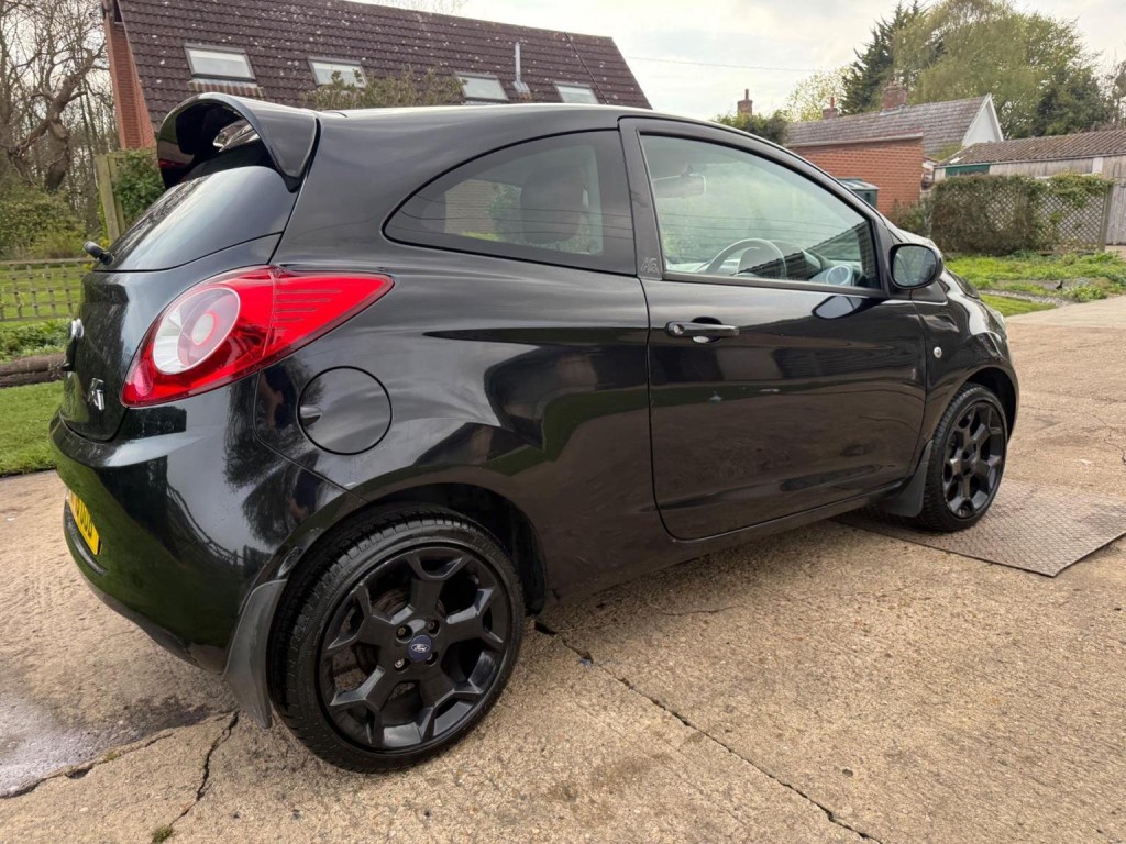 FORD KA