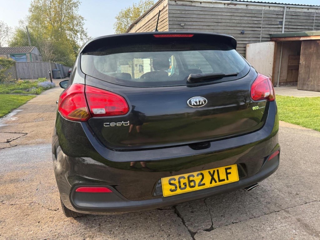 KIA CEED