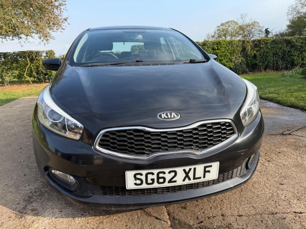 View KIA CEED 1.6 CRDi EcoDynamics 1 Euro 5 (s/s) 5dr