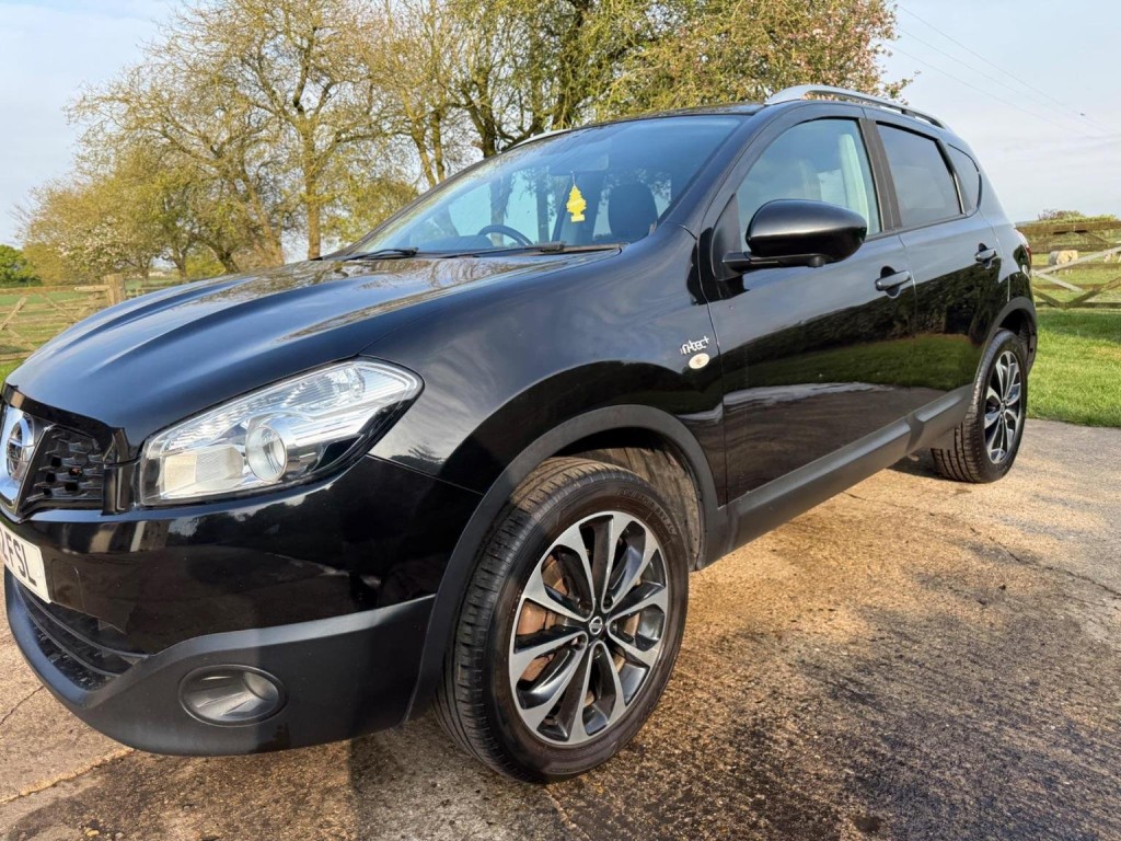 View NISSAN QASHQAI 1.5 dCi n-tec+ 2WD Euro 5 5dr
