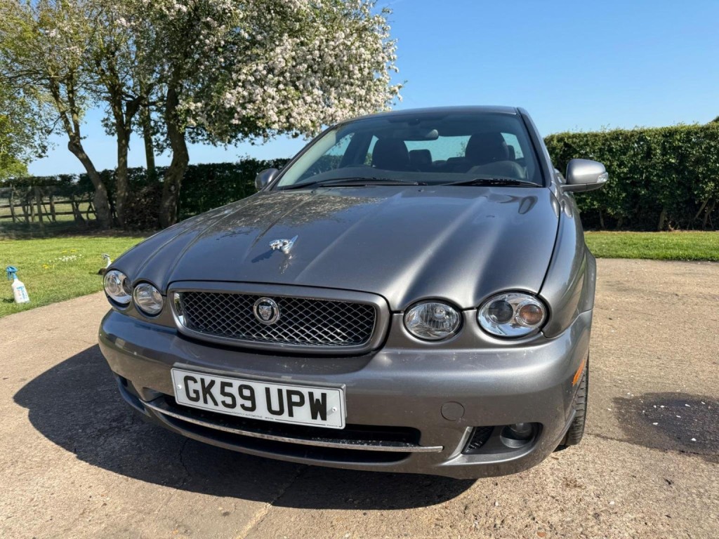 JAGUAR X-TYPE