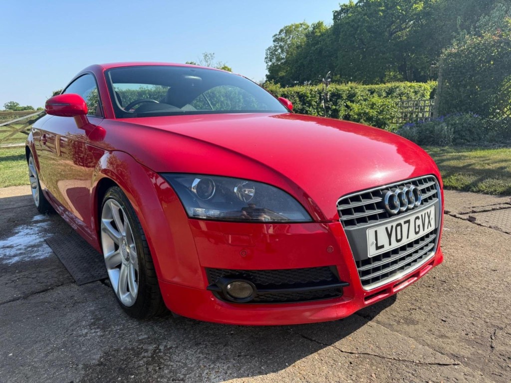 AUDI TT
