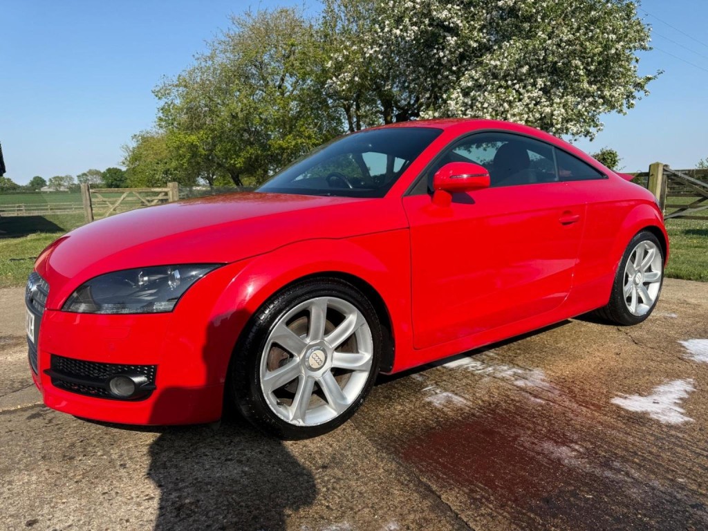 AUDI TT