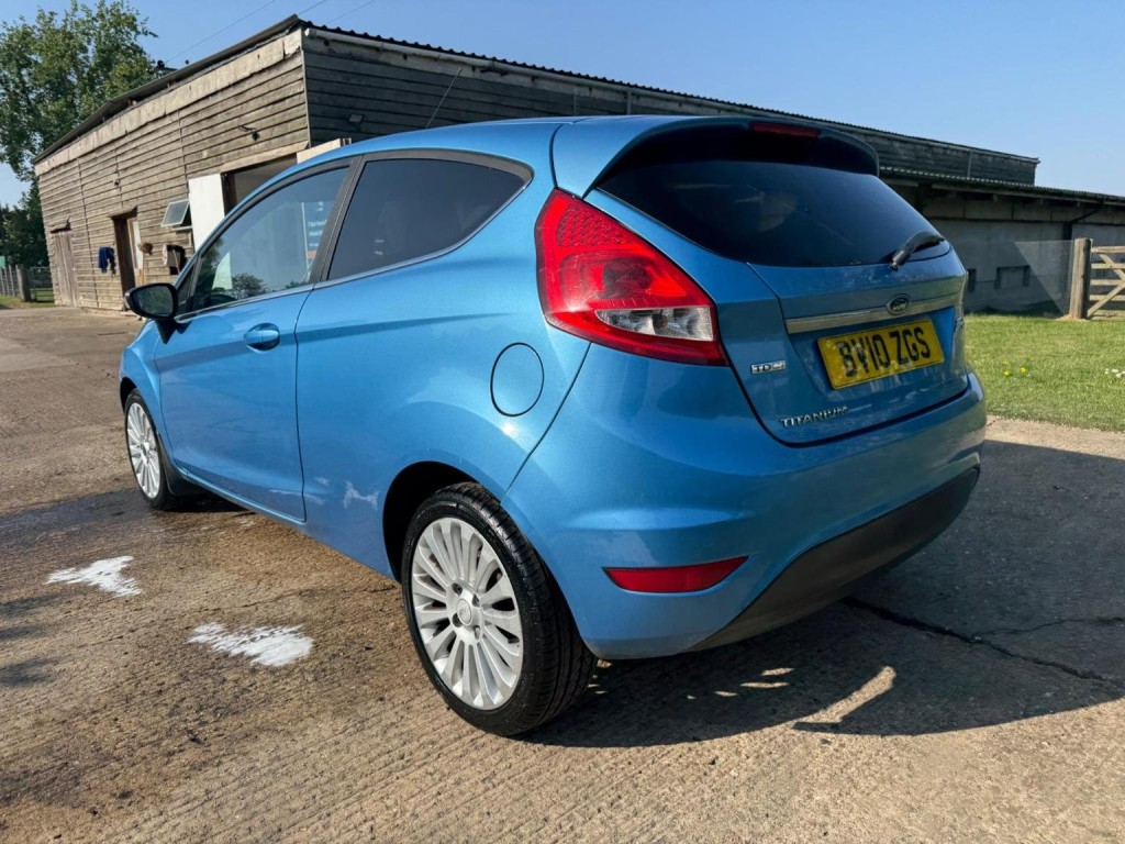 FORD FIESTA