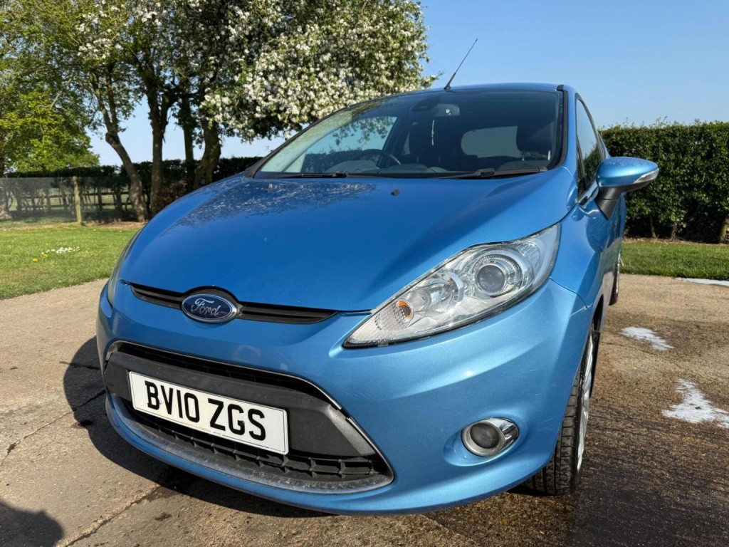 View FORD FIESTA 1.6 TDCi Titanium 3dr