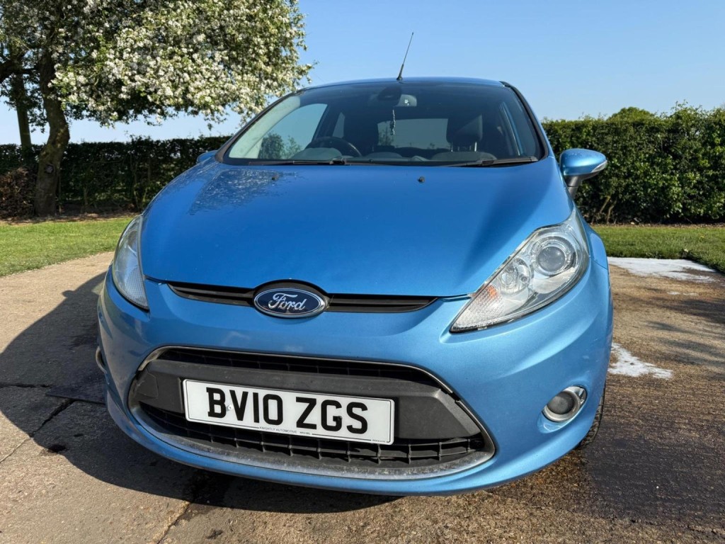 View FORD FIESTA 1.6 TDCi Titanium 3dr