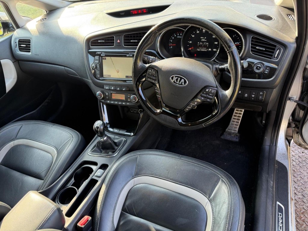 KIA CEED