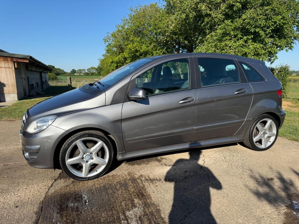 MERCEDES-BENZ B CLASS