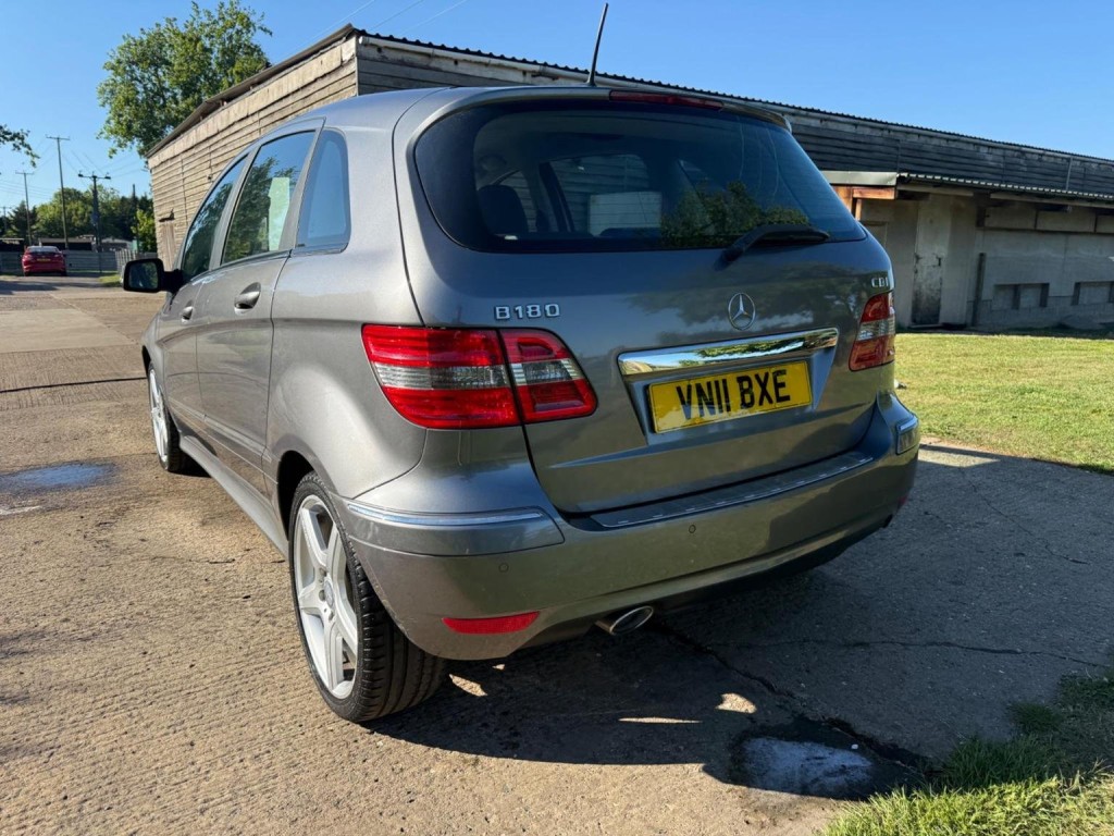 MERCEDES-BENZ B CLASS