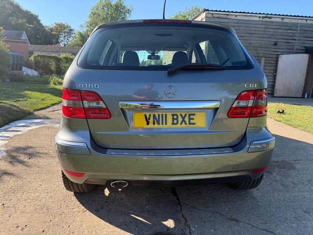 MERCEDES-BENZ B CLASS