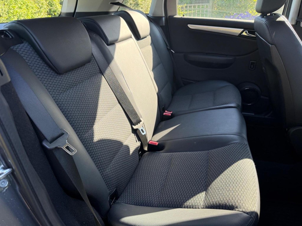 MERCEDES-BENZ B CLASS